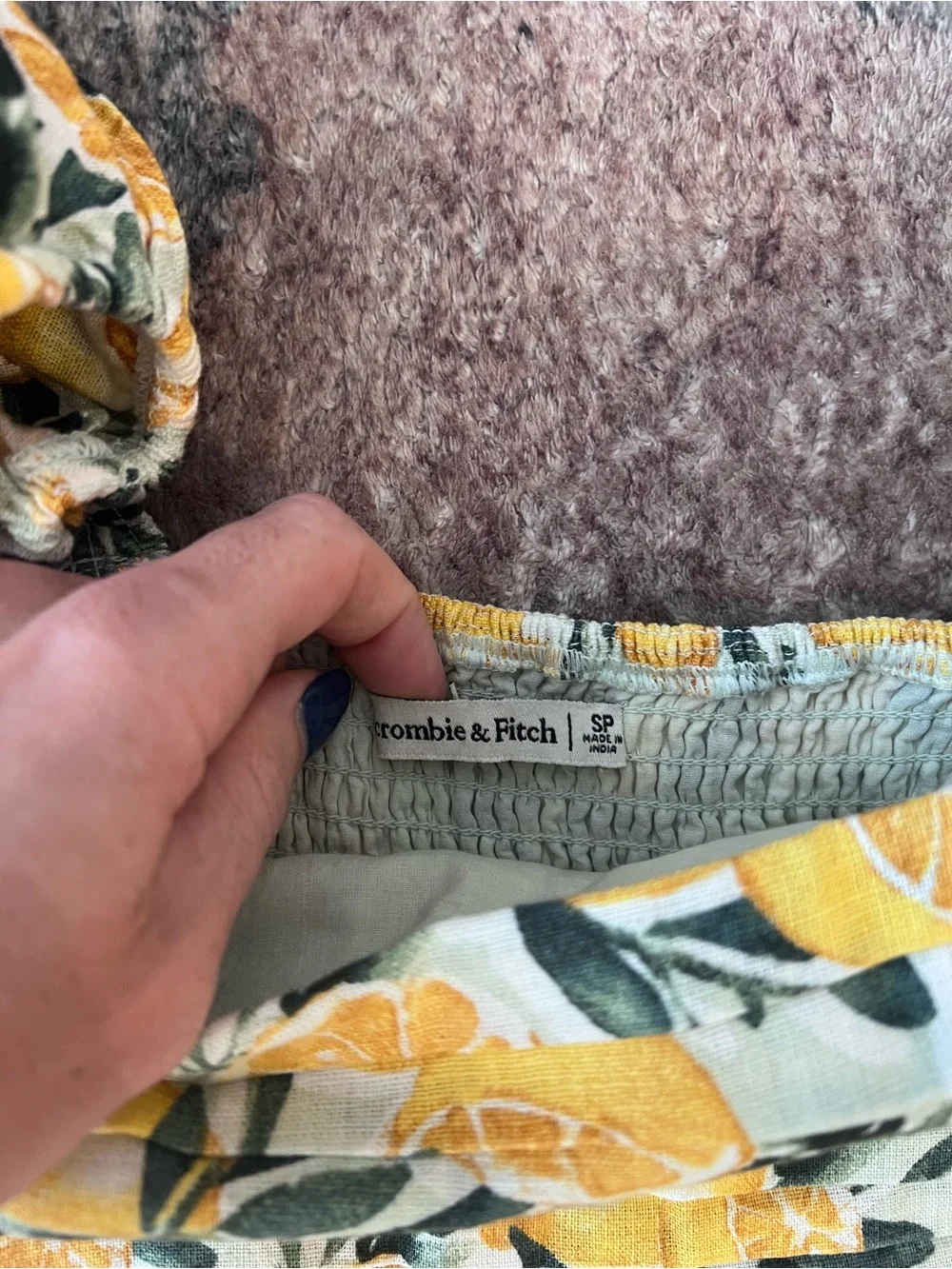 Abercrombie & Fitch Yellow Lemon and Green Leaf Print Linen Mid-Length Dress - Picture 3 of 3